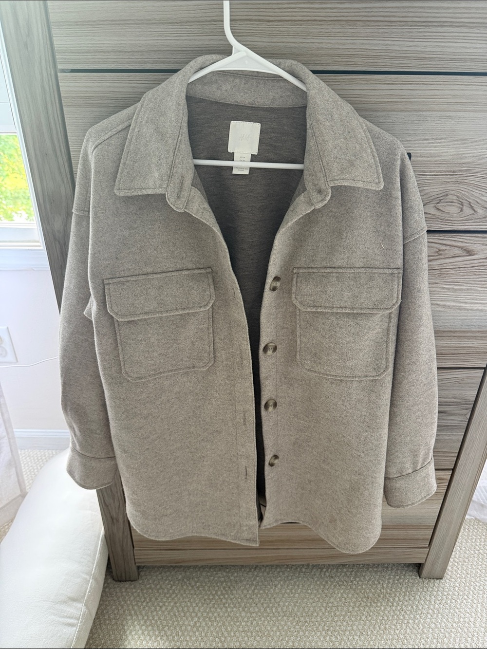 H&M Women's Lightweight Shirt Jacket in Taupe Gray